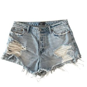 Abercrombie and Fitch Annie Woman’s 12 High Rise Denim Jean Short Light Wash